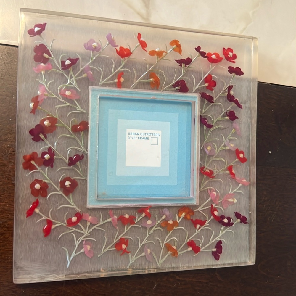 🍋Urban Outfitters Picture Frame🍋